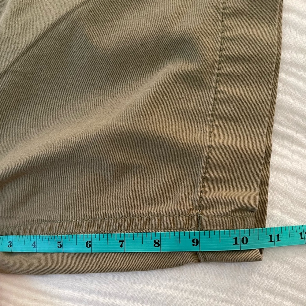 Arizona Jean Co. Classic Fit Cargo Shorts - Picture 6 of 6